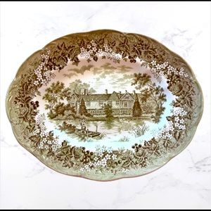 Romantic England Kent 14th Century Ightham Mote Serving Plate Dish 12”x9.5”